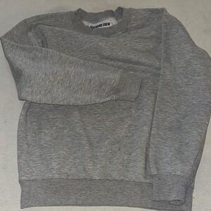 Womens Size Small Gray Boyfriend Crew Neck Sweater.